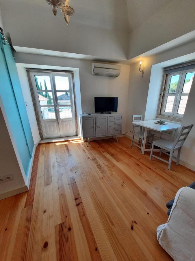 Lisbon Castle Apartment מראה חיצוני תמונה